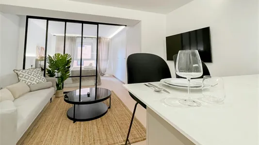 Apartments in Madrid Retiro - photo 6