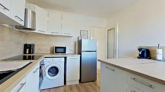 Rooms in Valence - photo 9