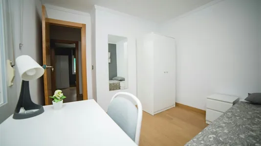 Rooms in L'Hospitalet de Llobregat - photo 2