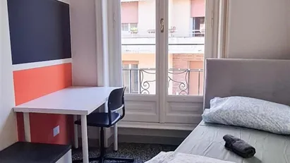 Room for rent in Genoa, Liguria