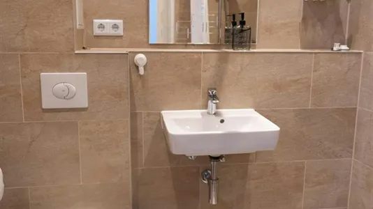 Apartments in Berlin Charlottenburg-Wilmersdorf - photo 8