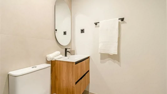 Apartments in Madrid Centro - photo 3