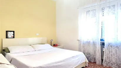 Room for rent in Roma Municipio IX – EUR, Rome
