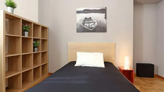 Rooms in Roma Municipio II – Parioli/Nomentano - photo 3