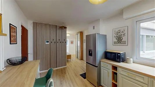 Rooms in Saint-Julien-en-Genevois - photo 7