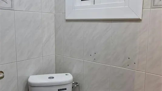 Rooms in Barcelona Nou Barris - photo 9