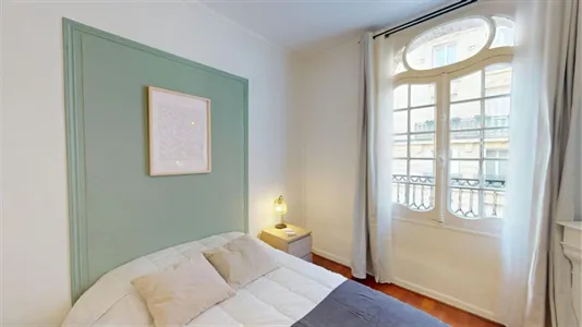 Rooms in Paris 17ème arrondissement - photo 2