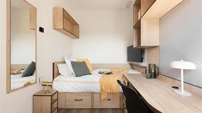 Room for rent in Madrid Vicálvaro, Madrid