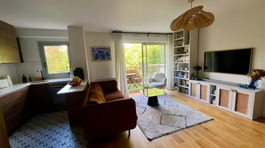 Apartments in Saint-Germain-en-Laye - photo 2