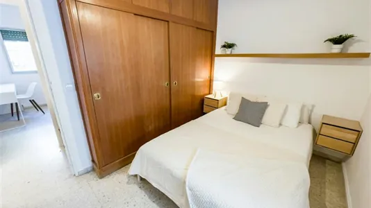 Rooms in El Cerezo - photo 10