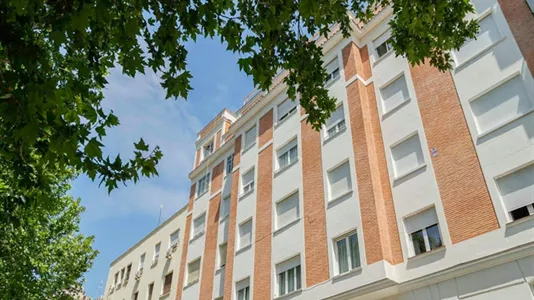 Rooms in Madrid Chamberí - photo 9