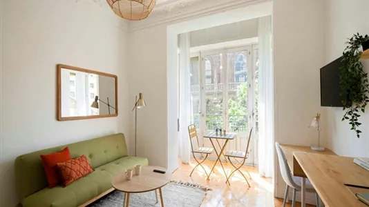 Rooms in Madrid Chamberí - photo 8