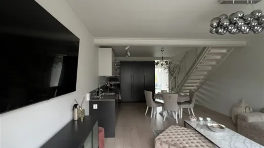 Houses in Eskilstuna - photo 3