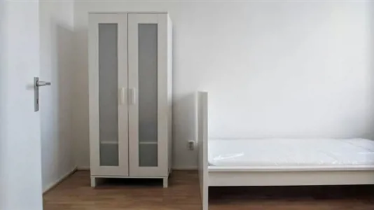 Rooms in Berlin Charlottenburg-Wilmersdorf - photo 3