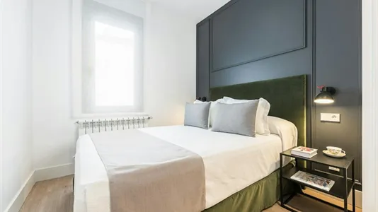 Apartments in Madrid Retiro - photo 10