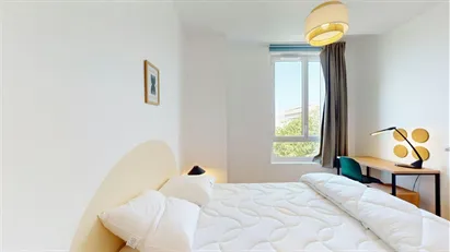 Room for rent in Pontoise, Île-de-France