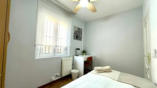 Rooms in Madrid Puente de Vallecas - photo 4