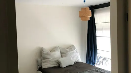 Rooms in Rotterdam Prins Alexander - photo 1