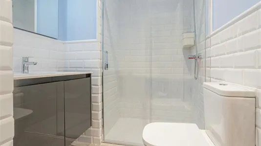 Rooms in Madrid Chamberí - photo 5