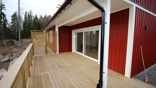 Houses in Knivsta - photo 2
