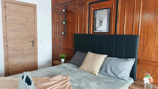 Rooms in Madrid Moncloa-Aravaca - photo 7