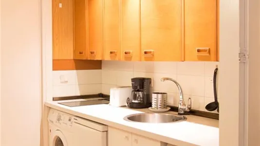 Apartments in Madrid Centro - photo 4