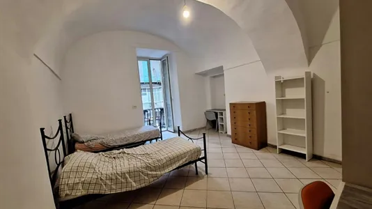Rooms in Napoli Municipalità 2 - photo 1
