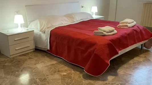 Apartments in Florence - photo 3