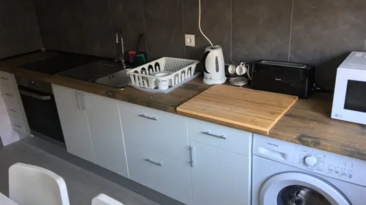 Rooms in Matosinhos - photo 8