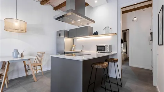 Apartments in Barcelona Eixample - photo 7