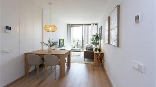 Apartments in Barcelona Eixample - photo 9