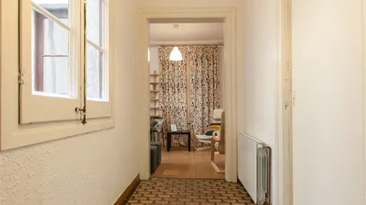 Rooms in Barcelona Ciutat Vella - photo 6