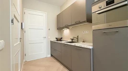 Apartments in Location is not specified - photo 4