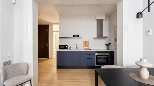 Apartments in Barcelona Ciutat Vella - photo 6