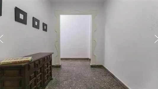 Rooms in Valencia L'Eixample - photo 9