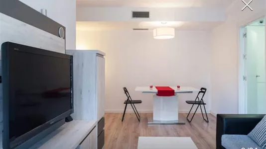 Rooms in Cornellà de Llobregat - photo 10