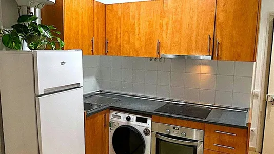 Apartments in Barcelona Ciutat Vella - photo 9