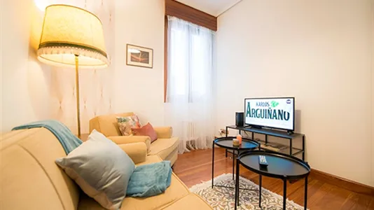 Rooms in Bilbao - photo 10