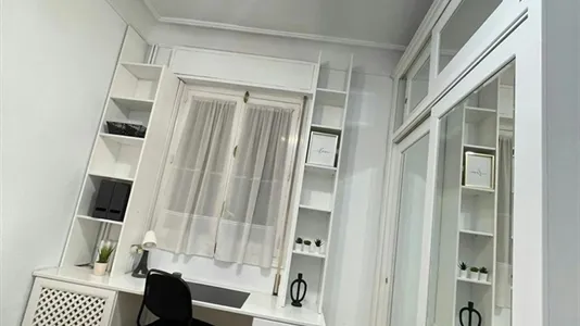 Rooms in Madrid Salamanca - photo 9