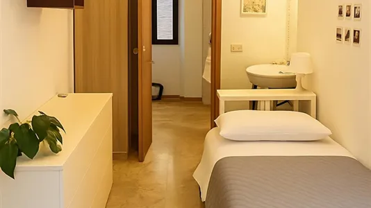 Rooms in Siena - photo 3