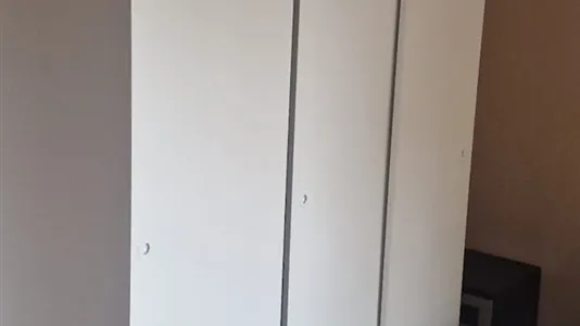 Rooms in Barcelona Ciutat Vella - photo 3