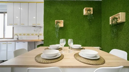 Rooms in Madrid Retiro - photo 9