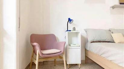 Room for rent in Roma Municipio VIII – Appia Antica, Rome