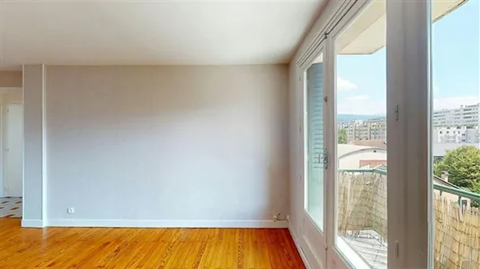 Apartments in Grenoble - photo 8