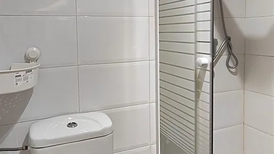 Rooms in Madrid Chamberí - photo 10