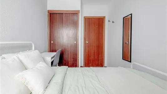 Rooms in AlaquĆ s - photo 5