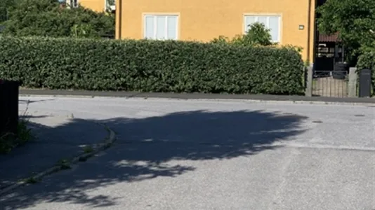 Houses in Norrtälje - photo 1