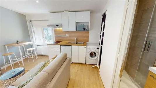 Apartments in Grenoble - photo 3