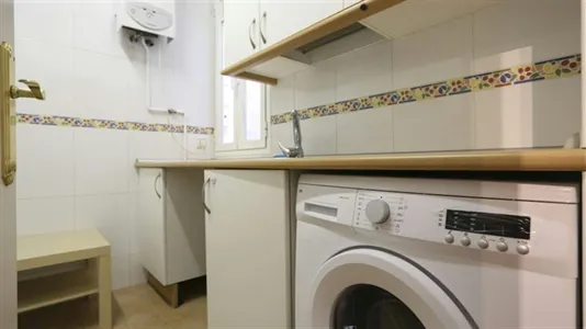 Rooms in Madrid Retiro - photo 5