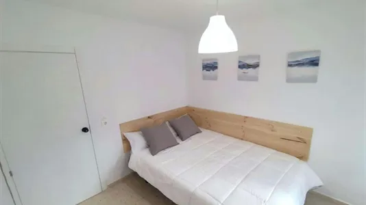 Rooms in Granada - photo 2